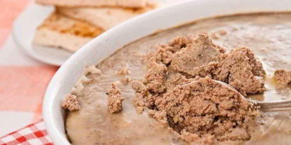 Как приготовить паштет из куриной печени с сыром и чесноком