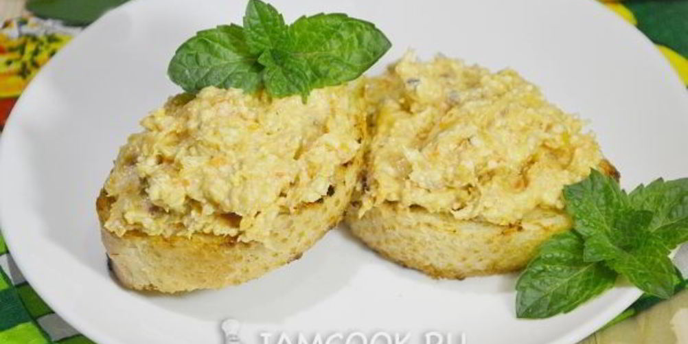 Как приготовить паштет из сельди с морковью и плавленным сыром