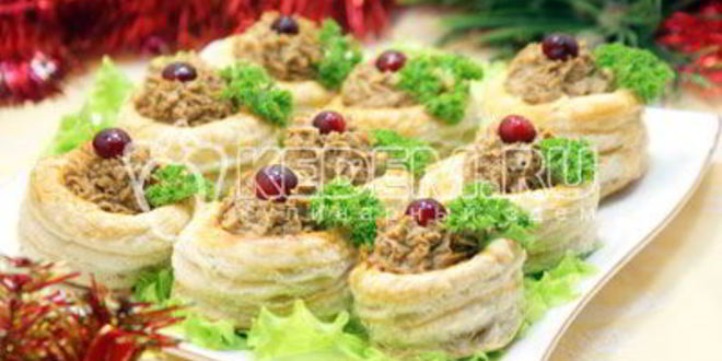 Рецепт праздничного паштета в волованах