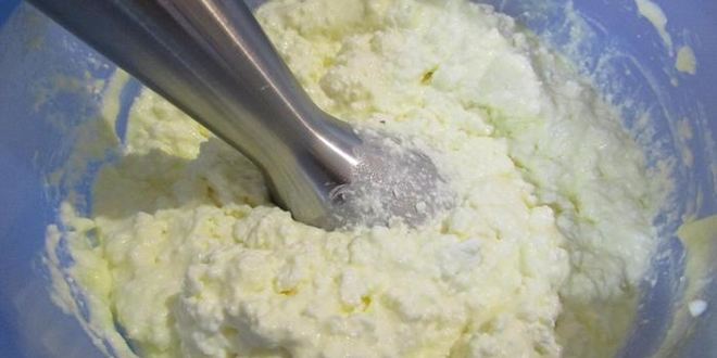 Рецепт плавленного сыра с грибами и зеленью