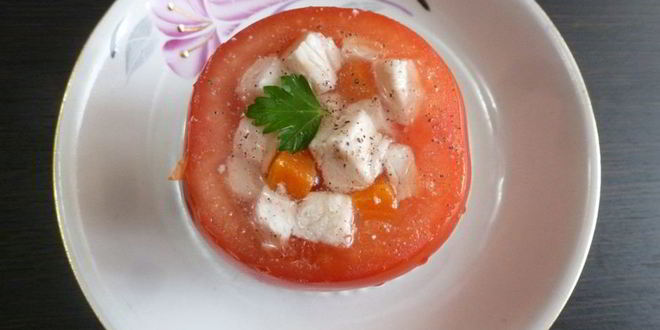 Рецепт помидоров с заливным из курицы