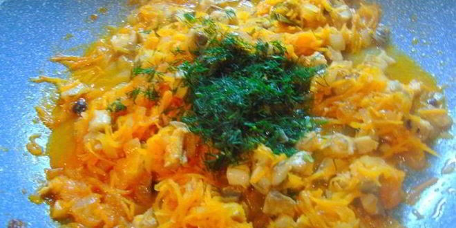 Рецепт пряной закуски с жареной малосольной сельдью