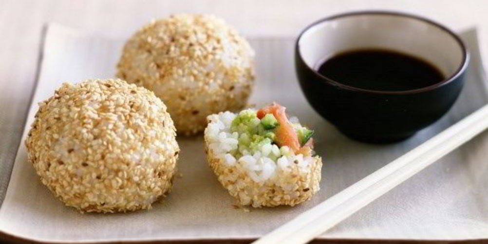 Как приготовить рисовые шарики с начинкой японские рафаэлло