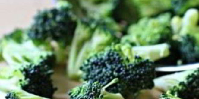 Рецепт куриных роллов, фаршированных брокколи и сыром