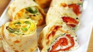 Рецепт Роллов из лаваша с красной рыбой и ветчиной