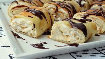 Рецепт Роллов из рисовых блинчиков с творожно-банановым кремом