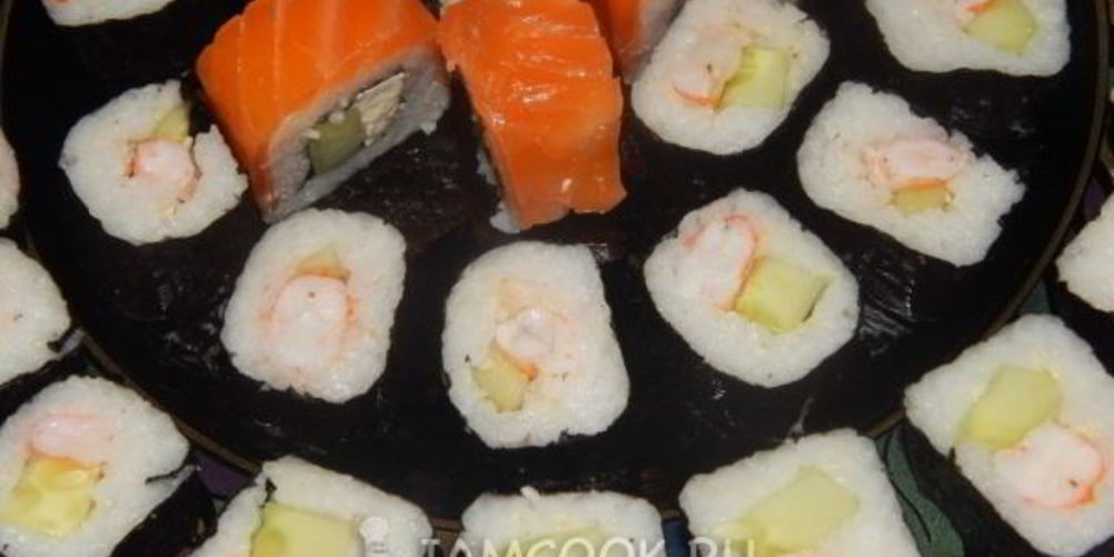 Как приготовить роллы с креветками и огурцом