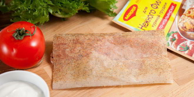 Рецепт роллов с куриной грудкой и салатом