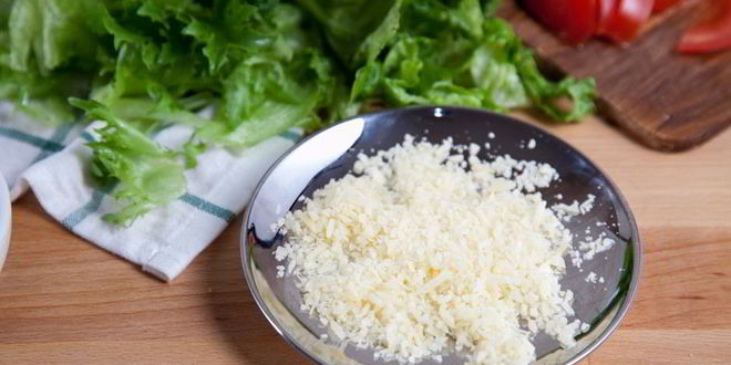 Рецепт роллов с куриной грудкой и салатом