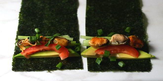 Рецепт роллов с мидиями и овощами