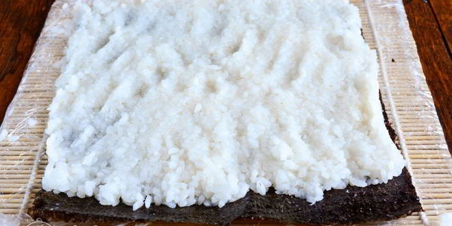 Рецепт роллов с огурцом, курицей и тофу