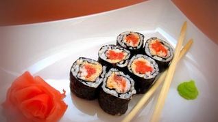 Рецепт Спайси роллы с лососем