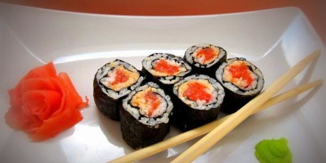 Рецепт спайси роллы с лососем