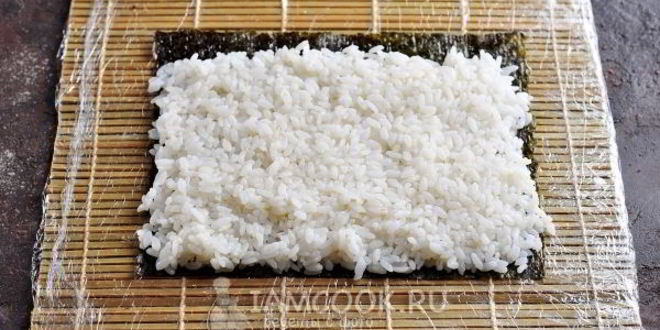 Рецепт запеченных роллов с креветками