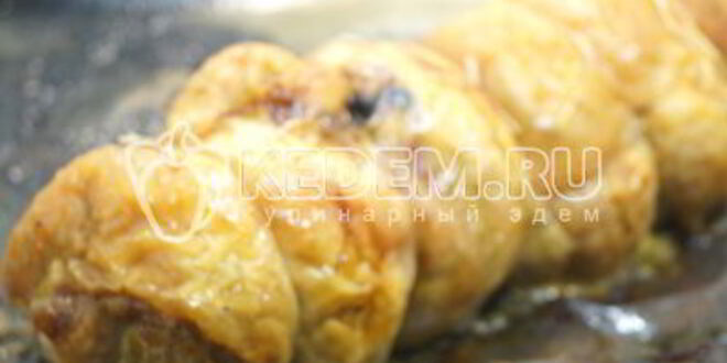 Рецепт куриного рулета с грибами праздничный