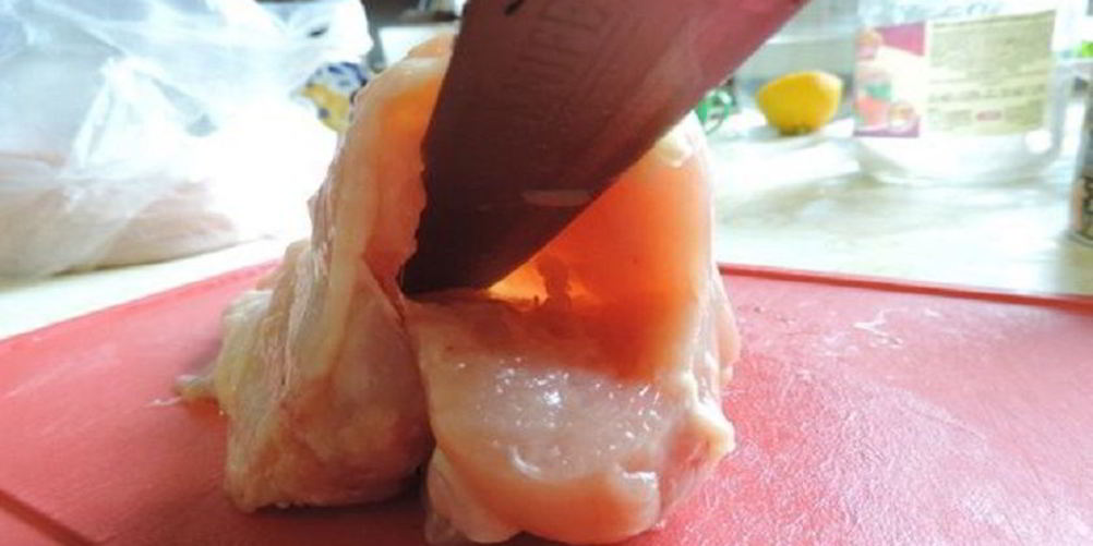 Как приготовить куриный рулет с яйцом