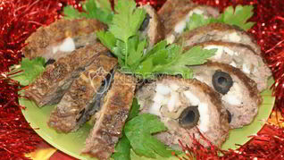 Рецепт Мясного рулета с грибами
