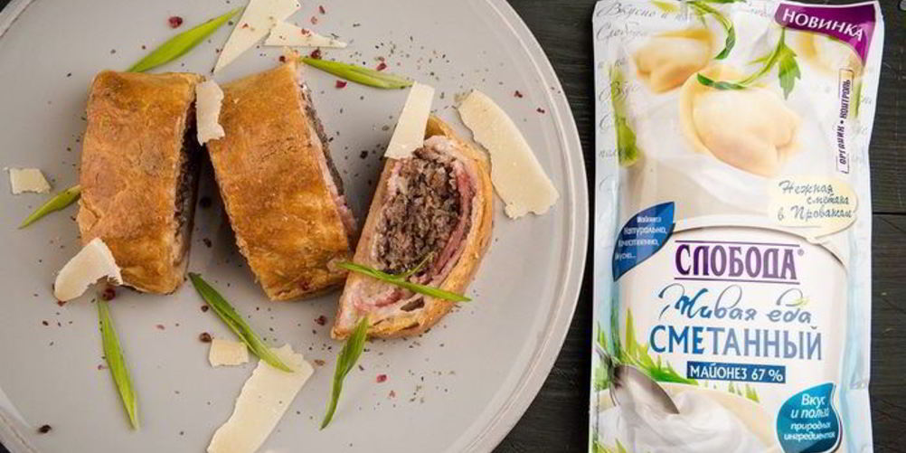 Как приготовить мясной рулет в тесте рождественский