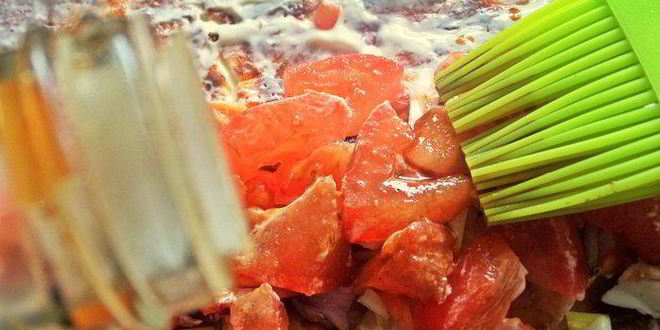 Рецепт омлетного рулета с начинкой