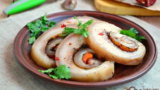 Рецепт Острого рулета из пузанины вареный