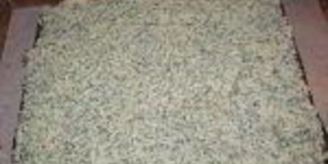 Рецепт праздничного сырного рулета