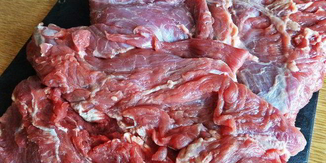 Рецепт рулета из говядины с овощами в мультиварке