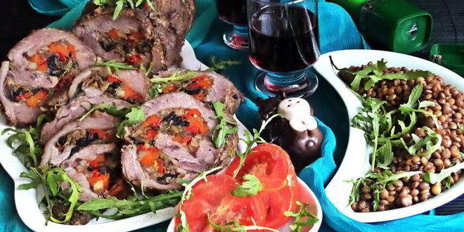 Рецепт рулета из говядины с овощами в мультиварке