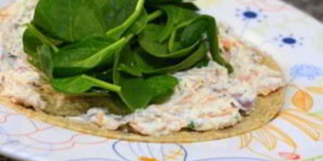 Рецепт рулета из лаваша с семгой