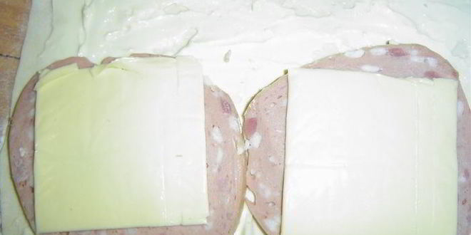 Рецепт рулета из слоеного теста на тему я тебя слепила из того, что было