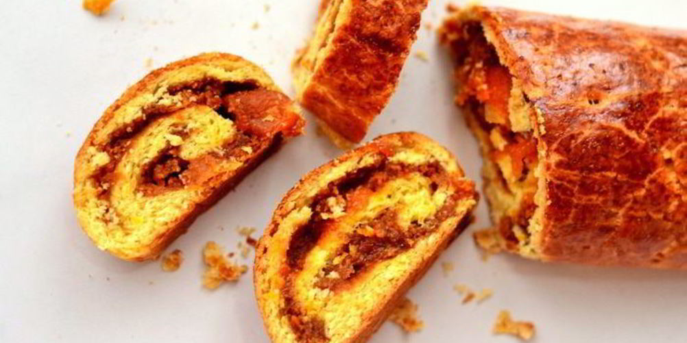 Как приготовить рулет карамель