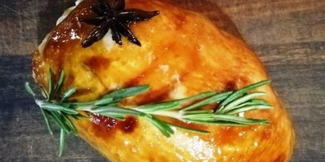 Рецепт рулетиков из куриного филе с начинкой из творожного сыра