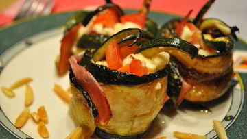 Рецепт Рулетиков с цукини, моцареллой и тунцом