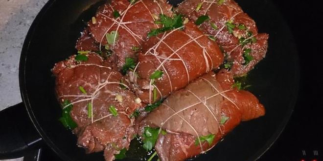 Рецепт рулетов из говядины по-неаполитански