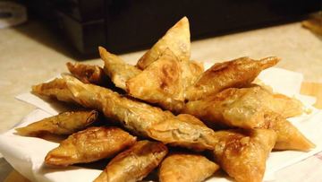 Рецепт Самосы из теста фило с мясом