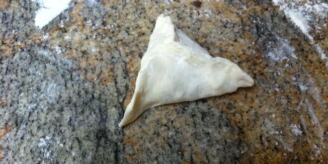 Рецепт самсы из слоеного теста с курицей