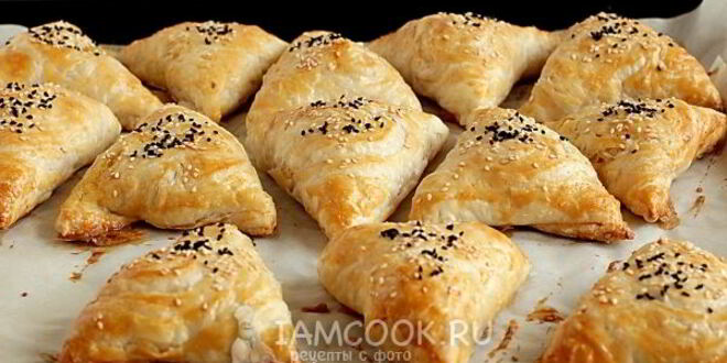 Рецепт самсы с тыквой на готовом слоеном тесте