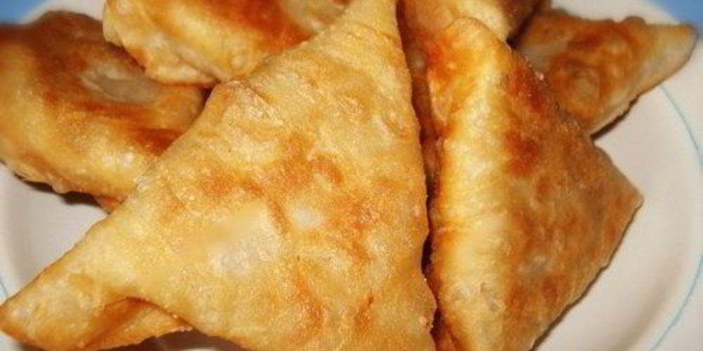 Как приготовить слоеную самсу с сочным мясом