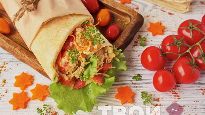 Рецепт Домашней шаурмы с курицей