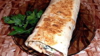 Рецепт Шаурмы с колбасой и корейской морковью