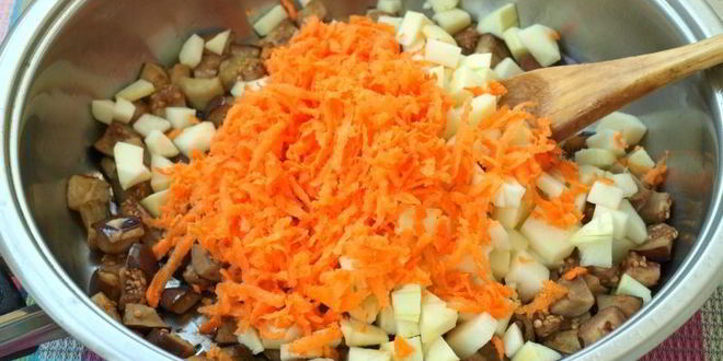 Рецепт соте с баклажанами, кабачком, морковью и перцем