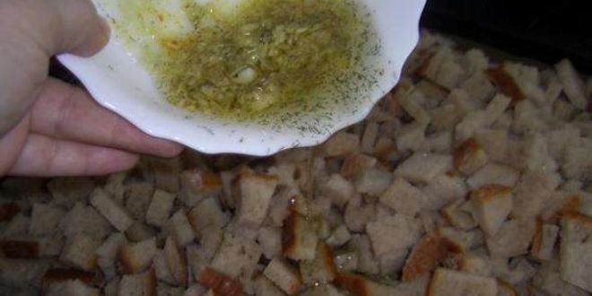 Рецепт сухариков с чесноком