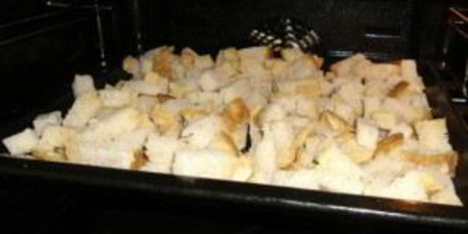 Рецепт сухариков в духовке