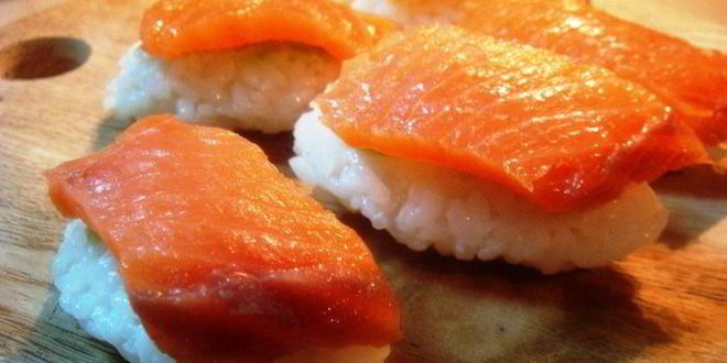 Рецепт нигирей-суш с лососем