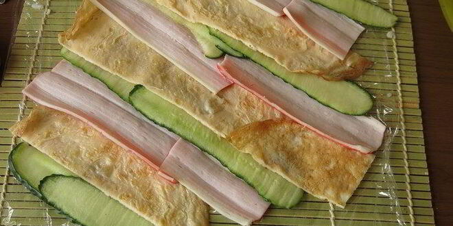 Рецепт радужных суш с крабовыми палочками