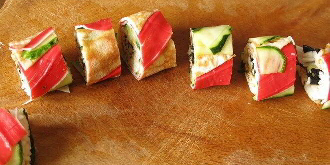 Рецепт радужных суш с крабовыми палочками