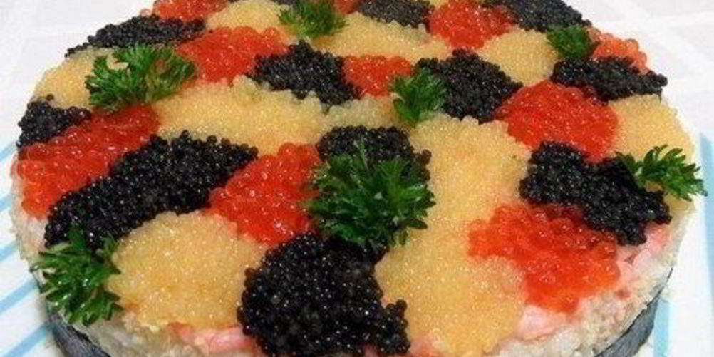 Как приготовить суши-торт три икринки