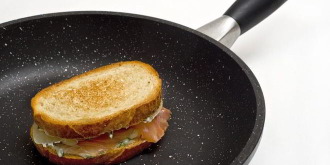 Рецепт сэндвича с красной рыбой и сыром филадельфия