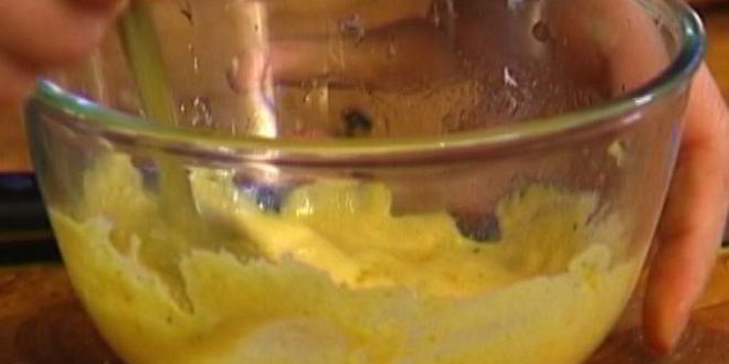 Рецепт сэндвича с курицей карри, радиккио и базиликом