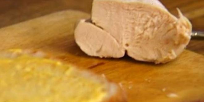 Рецепт сэндвича с курицей карри, радиккио и базиликом