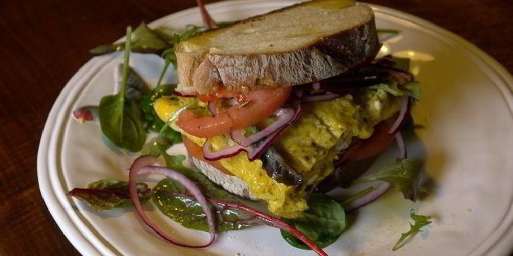 Как приготовить сэндвич с омлетом